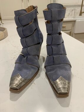 FREE PEOPLE Brayden Fisherman Suede Ankle  Decorative Metal Toe Boot Size 39.5